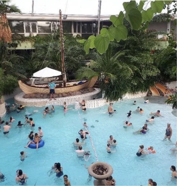 Sunparks dicht bij luxe villa met zwembad
