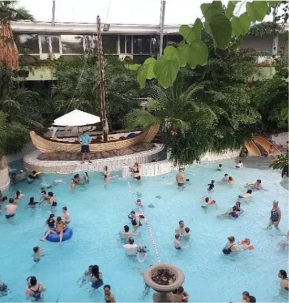 Sunparks dicht bij luxe villa met zwembad
